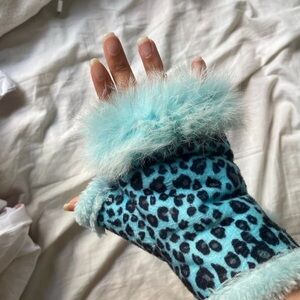 Blue Leopard Print Fingerless Gloves